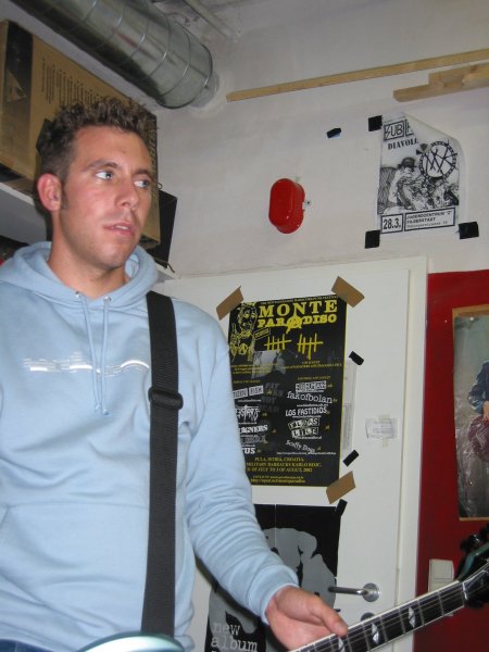 20021021_0020.jpg - click for next picture