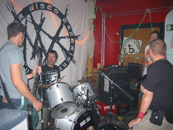 20021211_0009.jpg - click for next picture