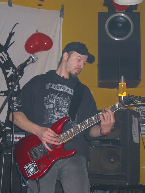 20040513_0028.jpg - click for next picture